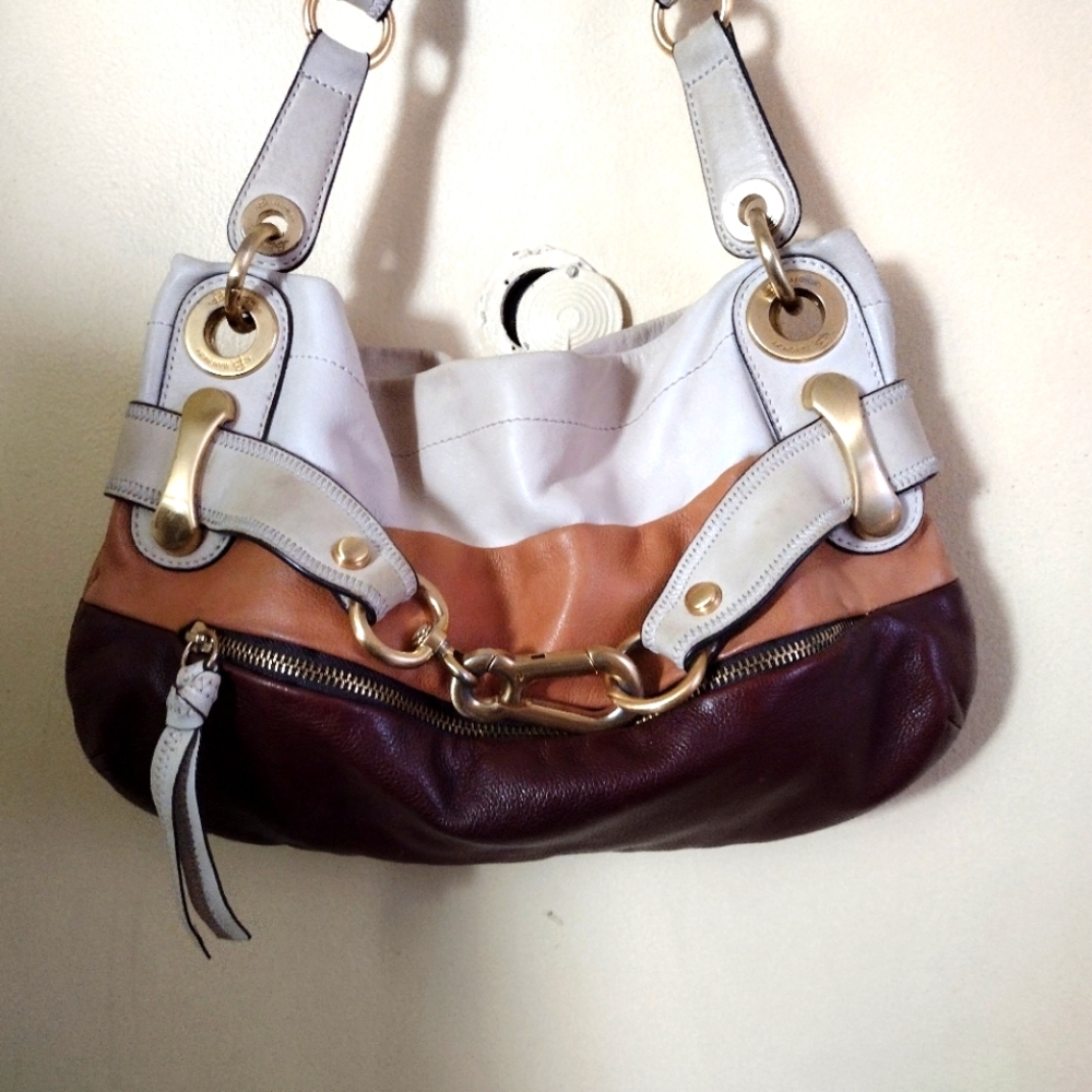 B. Makowsky leather bag